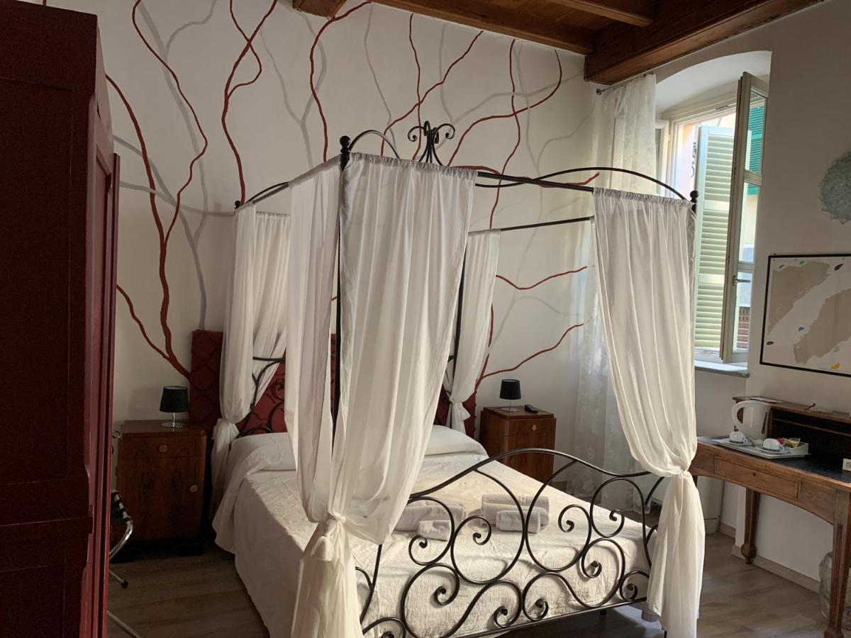 Domus Aurea Bed and Breakfast Saluzzo Εξωτερικό φωτογραφία