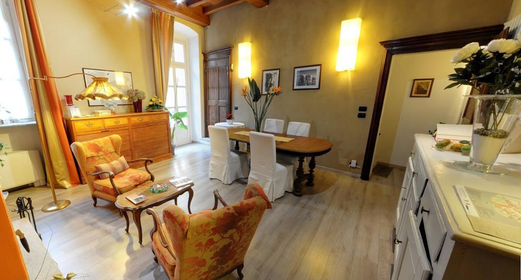 Domus Aurea Bed and Breakfast Saluzzo Εξωτερικό φωτογραφία