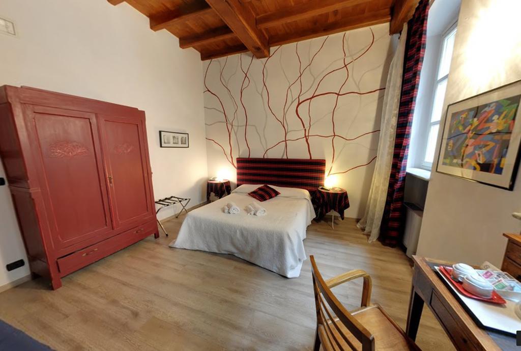 Domus Aurea Bed and Breakfast Saluzzo Εξωτερικό φωτογραφία
