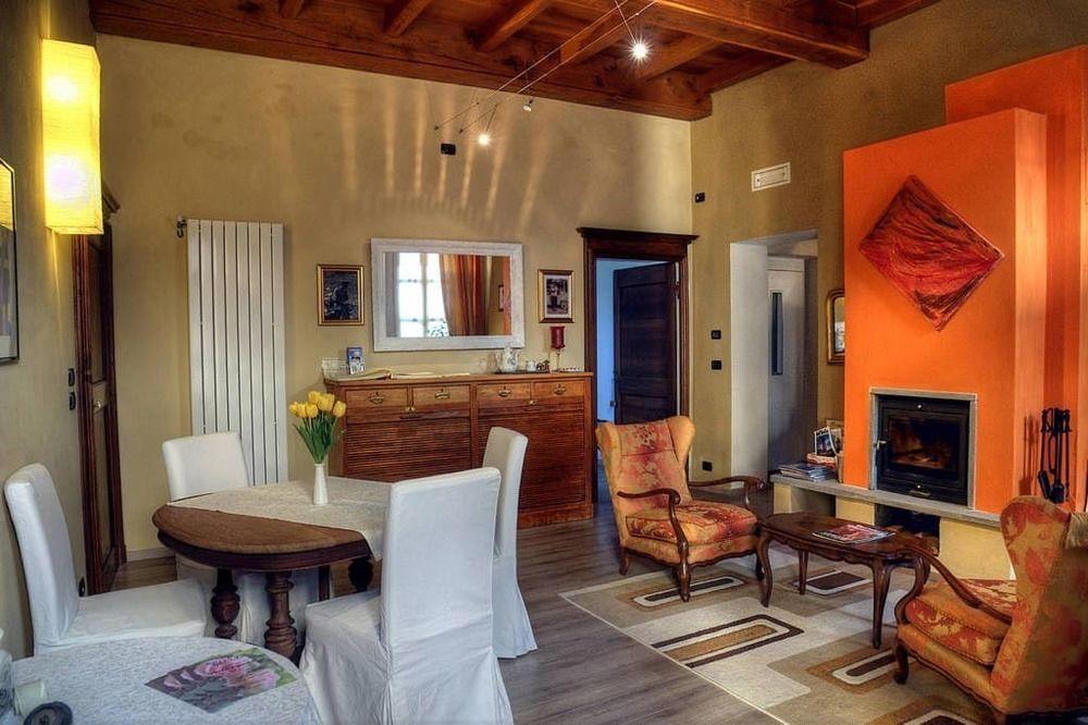 Domus Aurea Bed and Breakfast Saluzzo Εξωτερικό φωτογραφία
