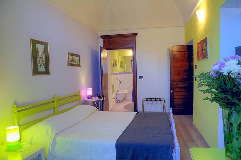 Domus Aurea Bed and Breakfast Saluzzo Εξωτερικό φωτογραφία